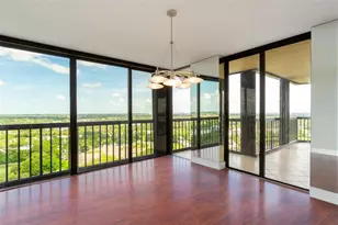 2480 Presidential Way, West Palm Beach, FL 33401 - Photo 9