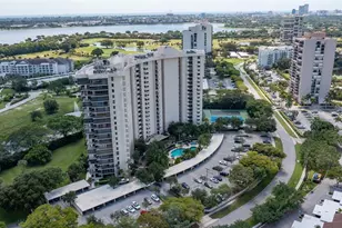 2480 Presidential Way, West Palm Beach, FL 33401 - Photo 47