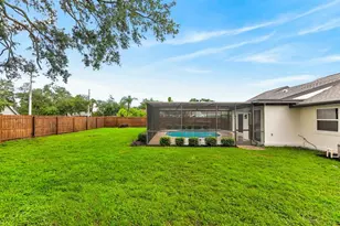 2773 Valencia Ln W, Palm Harbor, FL 34684 - Photo 39