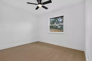 2773 Valencia Ln W, Palm Harbor, FL 34684 - Photo 57