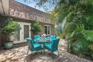 1011 Winding Oaks Dr, Palm Harbor, FL 34683 - Photo 9