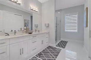 2394 45th Ave NE, Naples, FL 34120 - Photo 17