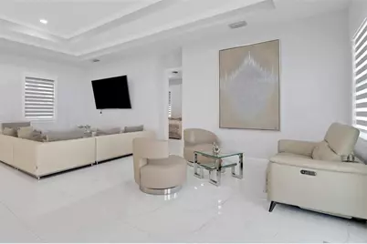 2394 45th Avenue NE, Naples, FL 34120 - Photo 5