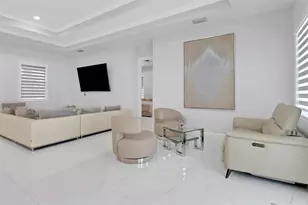 2394 45th Ave NE, Naples, FL 34120 - Photo 5