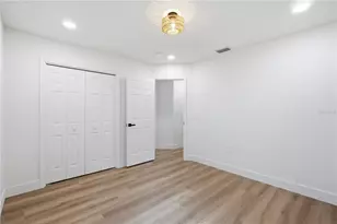 10226 Timberland Point Dr, Tampa, FL 33647 - Photo 23