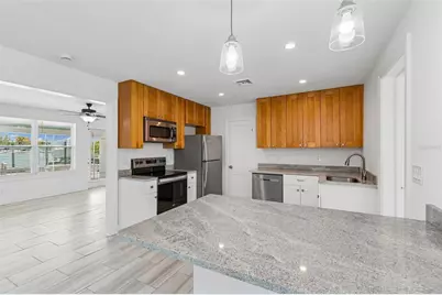 8125 Bayshore Drive, Treasure Island, FL 33706 - Photo 29