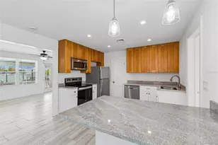 8125 Bayshore Dr, Treasure Island, FL 33706 - Photo 29