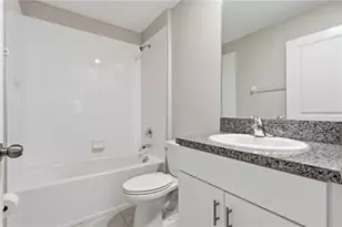 7023 Samuel Ivy Dr, Tampa, FL 33619 - Photo 23