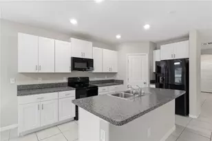 7023 Samuel Ivy Dr, Tampa, FL 33619 - Photo 7