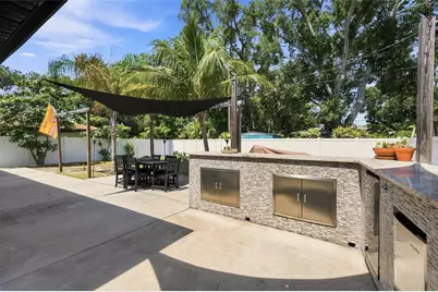 6230 Cedar Street NE, Saint Petersburg, FL 33702 - Photo 37