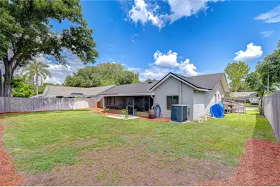 14305 Capitol Drive, Tampa, FL 33613 - Photo 11