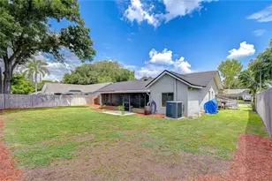 14305 Capitol Dr, Tampa, FL 33613 - Photo 11