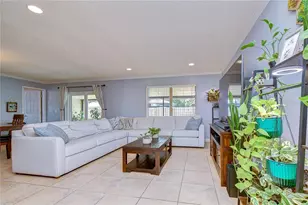 14305 Capitol Dr, Tampa, FL 33613 - Photo 21