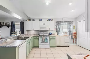 614 Somerstone Dr, Valrico, FL 33594 - Photo 15