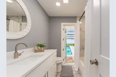 201 Harbor Bluff Drive, Largo, FL 33770 - Photo 33