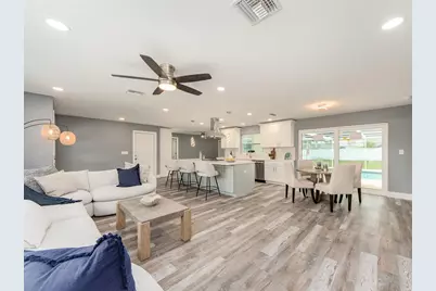 201 Harbor Bluff Drive, Largo, FL 33770 - Photo 17