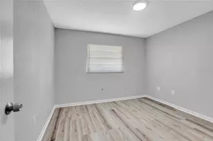 917 Winchester Ct, Brandon, FL 33510 - Photo 23