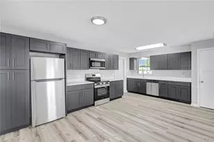 917 Winchester Ct, Brandon, FL 33510 - Photo 9