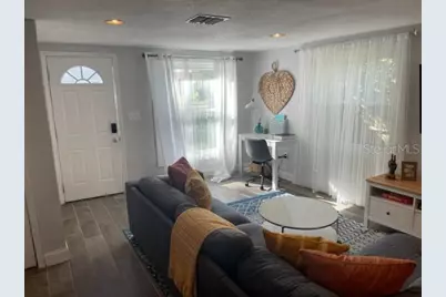 2765 61st Avenue N, Saint Petersburg, FL 33714 - Photo 3