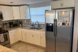 2765 61st Ave N, Saint Petersburg, FL 33714 - Photo 7