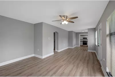37743 Florida Avenue, Dade City, FL 33525 - Photo 9