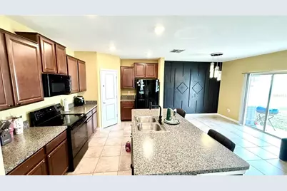 14832 Crescent Rock Drive, Wimauma, FL 33598 - Photo 5
