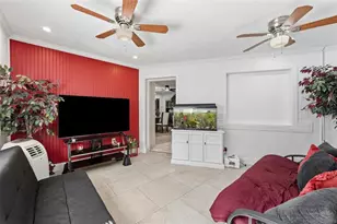 2401 26th Ave S, Saint Petersburg, FL 33712 - Photo 25