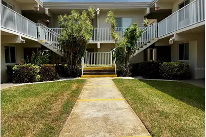 6700 1st Avenue S #103, Saint Petersburg, FL 33707 - Photo 3