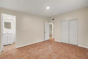 1503 W Linebaugh Ave, Tampa, FL 33612 - Photo 7