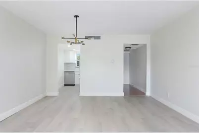 1225 58th Street N #203A, Saint Petersburg, FL 33710 - Photo 5