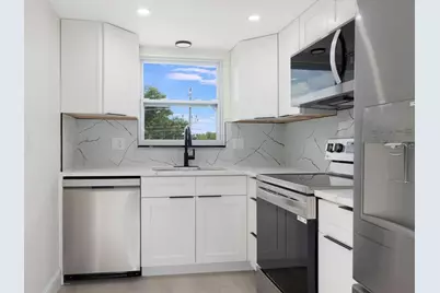 1225 58th Street N #203A, Saint Petersburg, FL 33710 - Photo 13