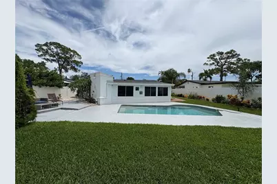 4820 Venetian Boulevard NE, Saint Petersburg, FL 33703 - Photo 17