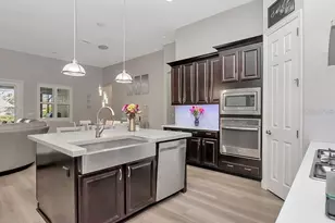 19419 Autumn Chase Ct, Land O Lakes, FL 34638 - Photo 5