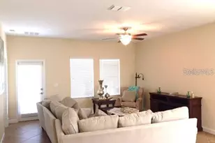 19335 Paddock View Dr, Tampa, FL 33647 - Photo 9