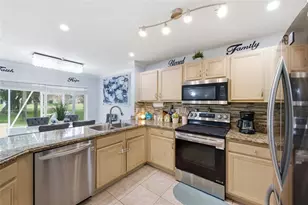 4258 NW 1st Dr, Deerfield Beach, FL 33442 - Photo 13