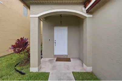 4258 NW 1st Dr, Deerfield Beach, FL 33442 - Photo 5