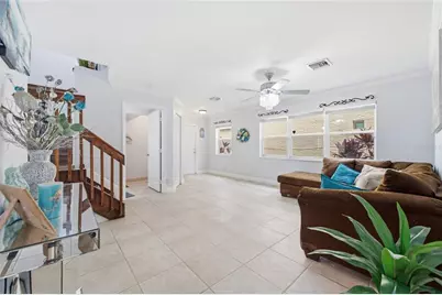 4258 NW 1st Dr, Deerfield Beach, FL 33442 - Photo 9