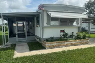 37309 8th Ave, Zephyrhills, FL 33542 - Photo 1