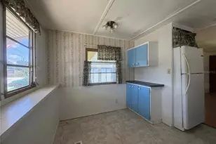 37309 8th Ave, Zephyrhills, FL 33542 - Photo 15