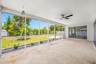 14499 Mooring Dr, Seminole, FL 33776 - Photo 13