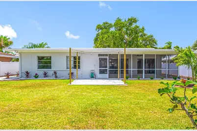 14499 Mooring Drive, Seminole, FL 33776 - Photo 7
