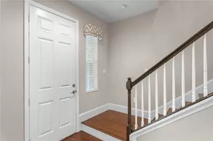 19303 Water Maple Dr, Tampa, FL 33647 - Photo 5