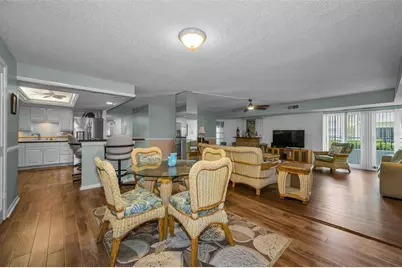 851 Bayway Boulevard #101, Clearwater Beach, FL 33767 - Photo 9