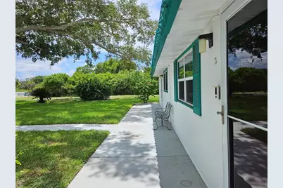 205 Kings Blvd Boulevard #C-71, Sun City Center, FL 33573 - Photo 3