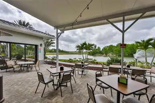 205 Kings Blvd Blvd, Sun City Center, FL 33573 - Photo 33