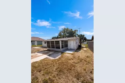 2412 Arcadia Road, Holiday, FL 34690 - Photo 5