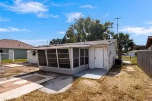 2412 Arcadia Rd, Holiday, FL 34690 - Photo 5