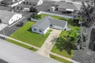 38811 James Ct, Zephyrhills, FL 33540 - Photo 51