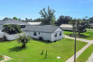 38811 James Ct, Zephyrhills, FL 33540 - Photo 49