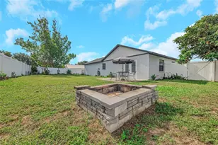 38811 James Ct, Zephyrhills, FL 33540 - Photo 43